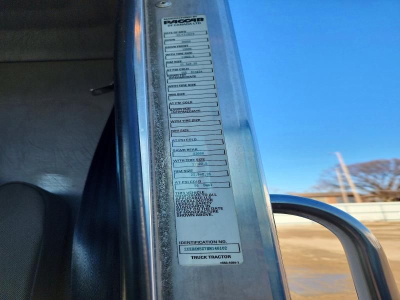 2017 Kenworth T300 Semi Truck