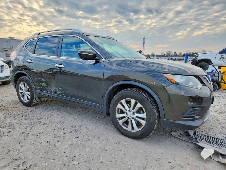 2014 Nissan Rogue sv