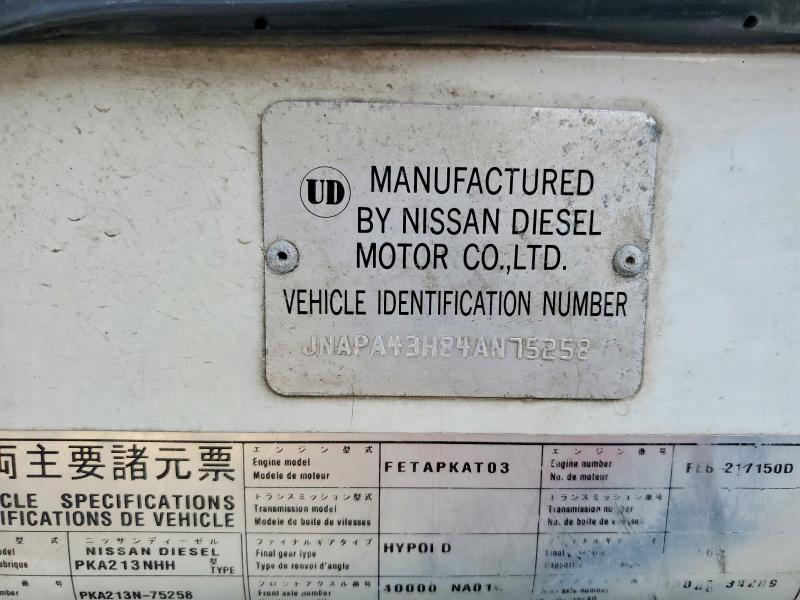 2004 Nissan Diesel 2004 UD UD2600 BOX Truck