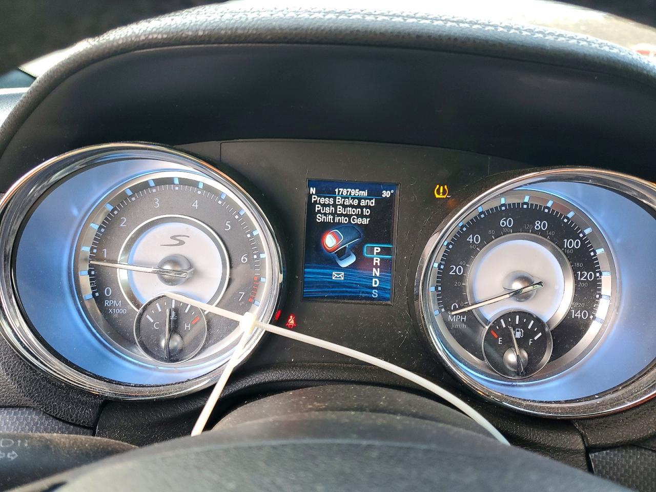 2013 Chrysler 300 s