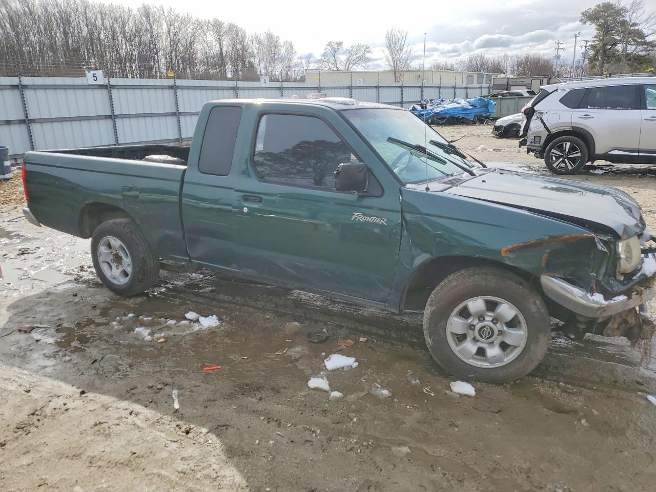 2000 Nissan Frontier XE
