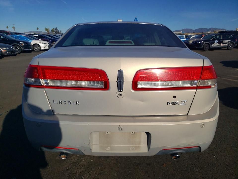 2010 Lincoln Townhouse MKZ