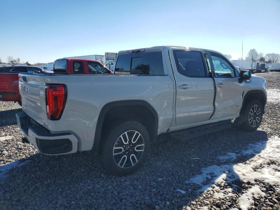 2026 GMC Sierra K1500 AT4