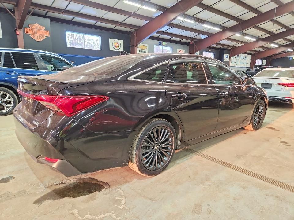 2021 Toyota Avalon xse