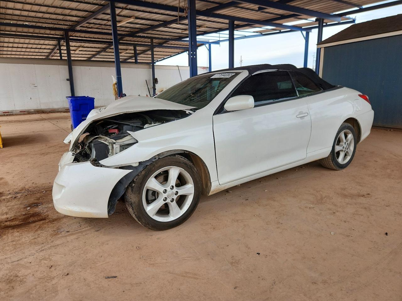 2004 Toyota Camry Solara se