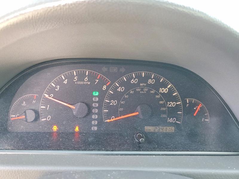 2005 Toyota Camry le