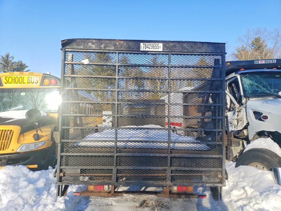 2010 Isuzu NQR Flatbed Truck