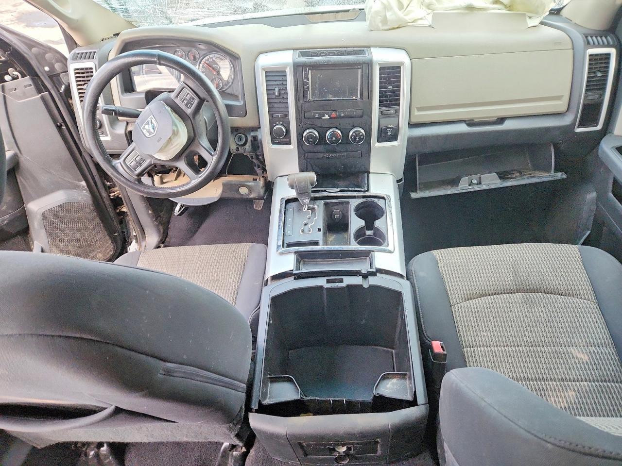 2012 Dodge RAM 1500 SLT