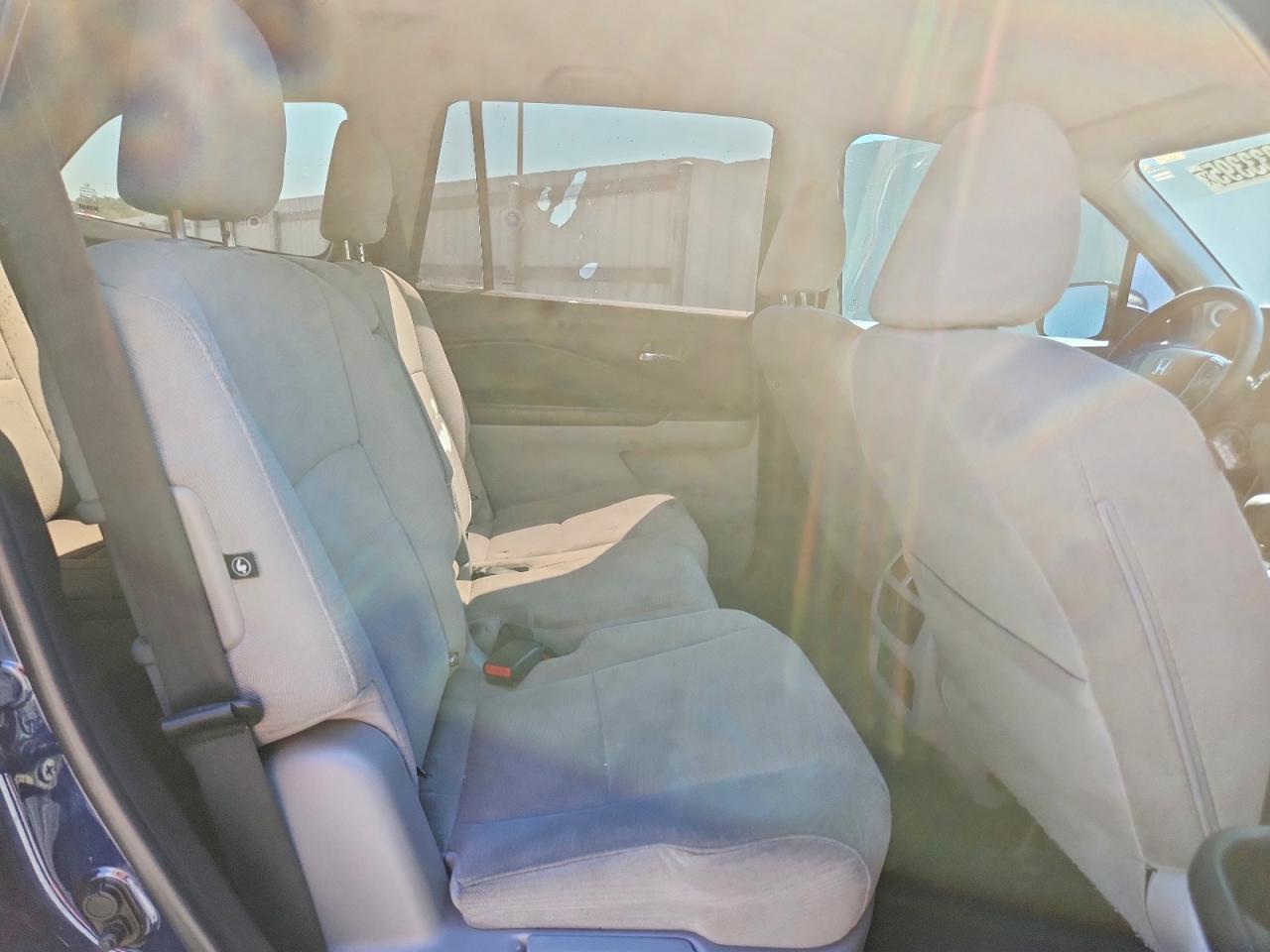 2016 Honda Pilot lx