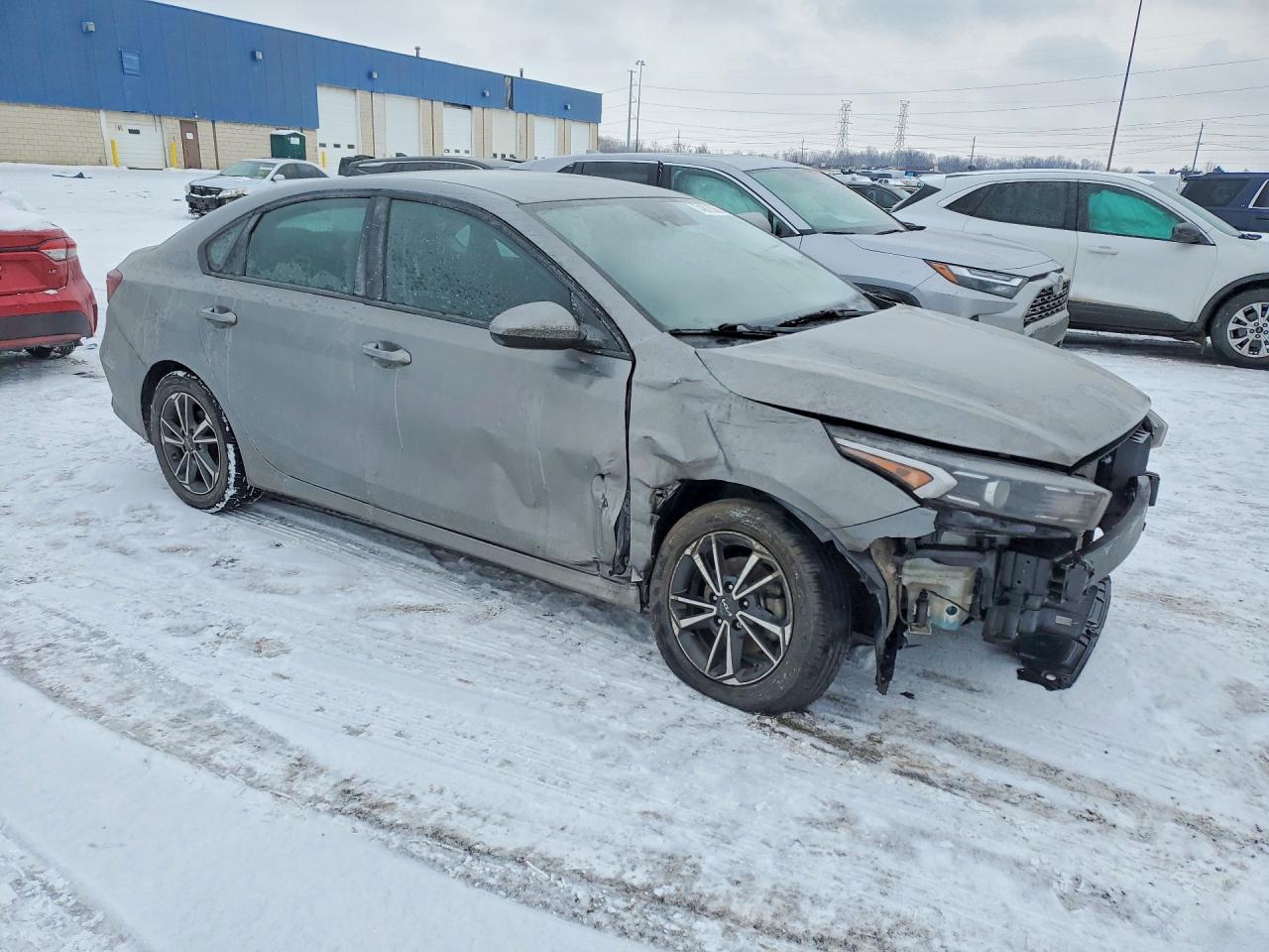 2023 KIA Forte lx