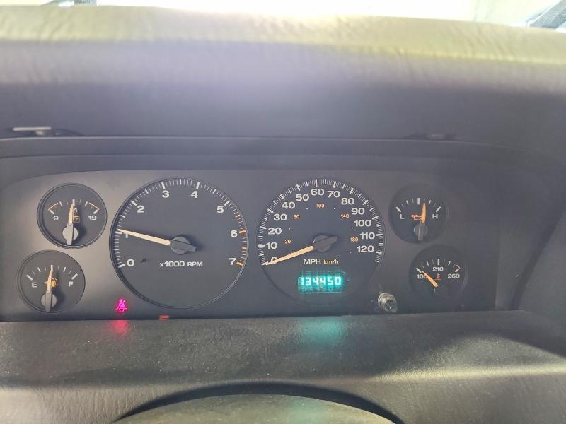 2004 Jeep Grand Cherokee Laredo