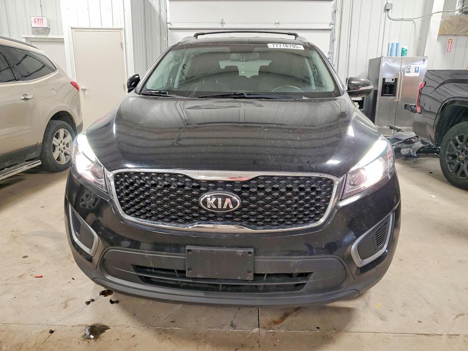 2017 KIA Sorento lx V6