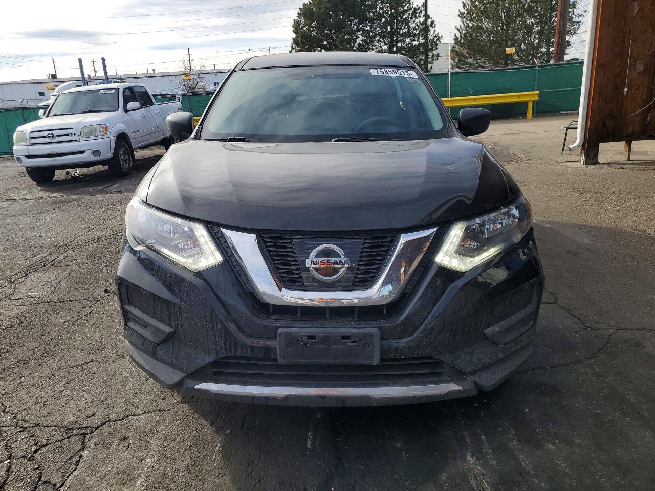 2017 Nissan Rogue s