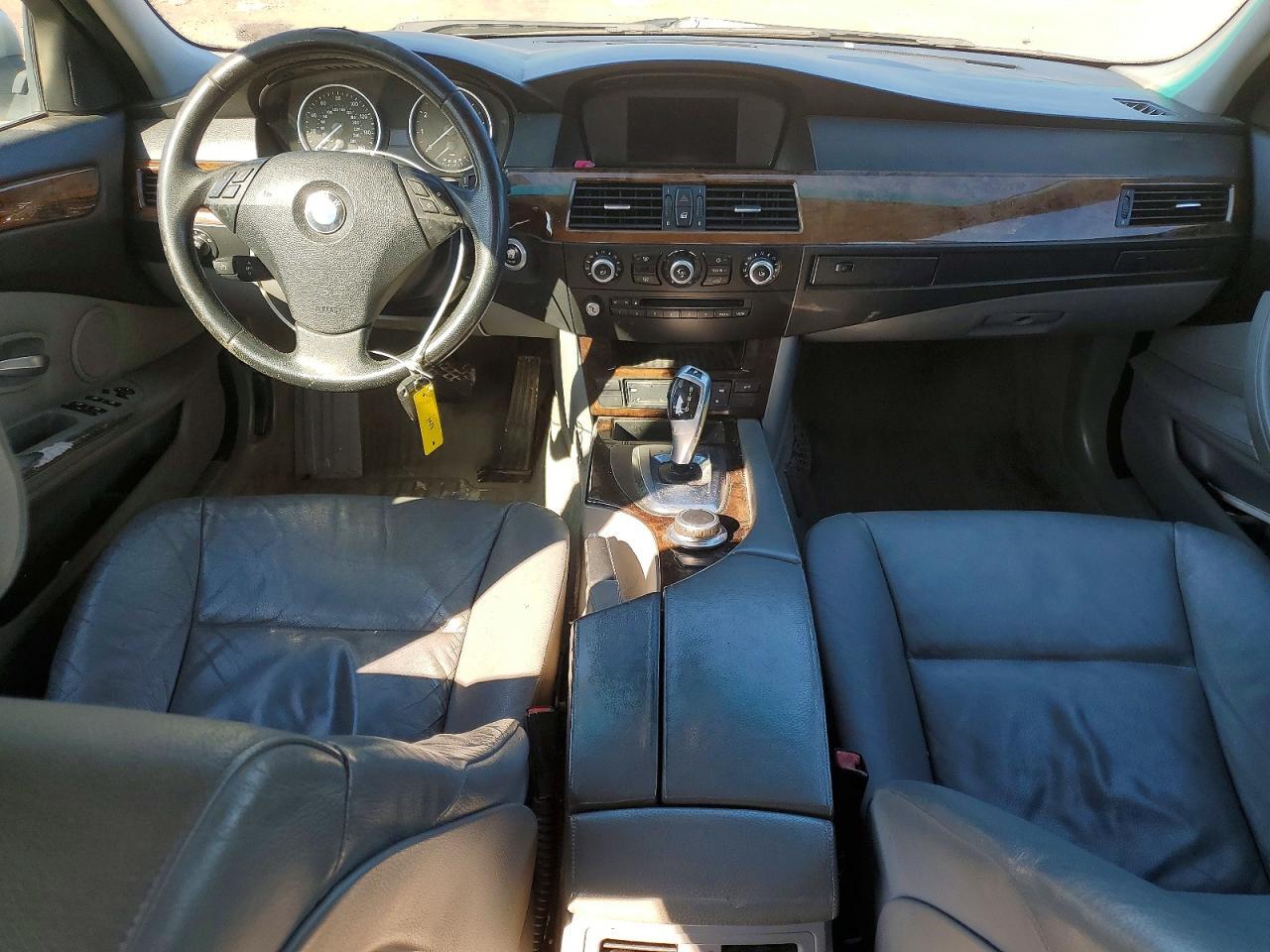 2008 BMW 528 i