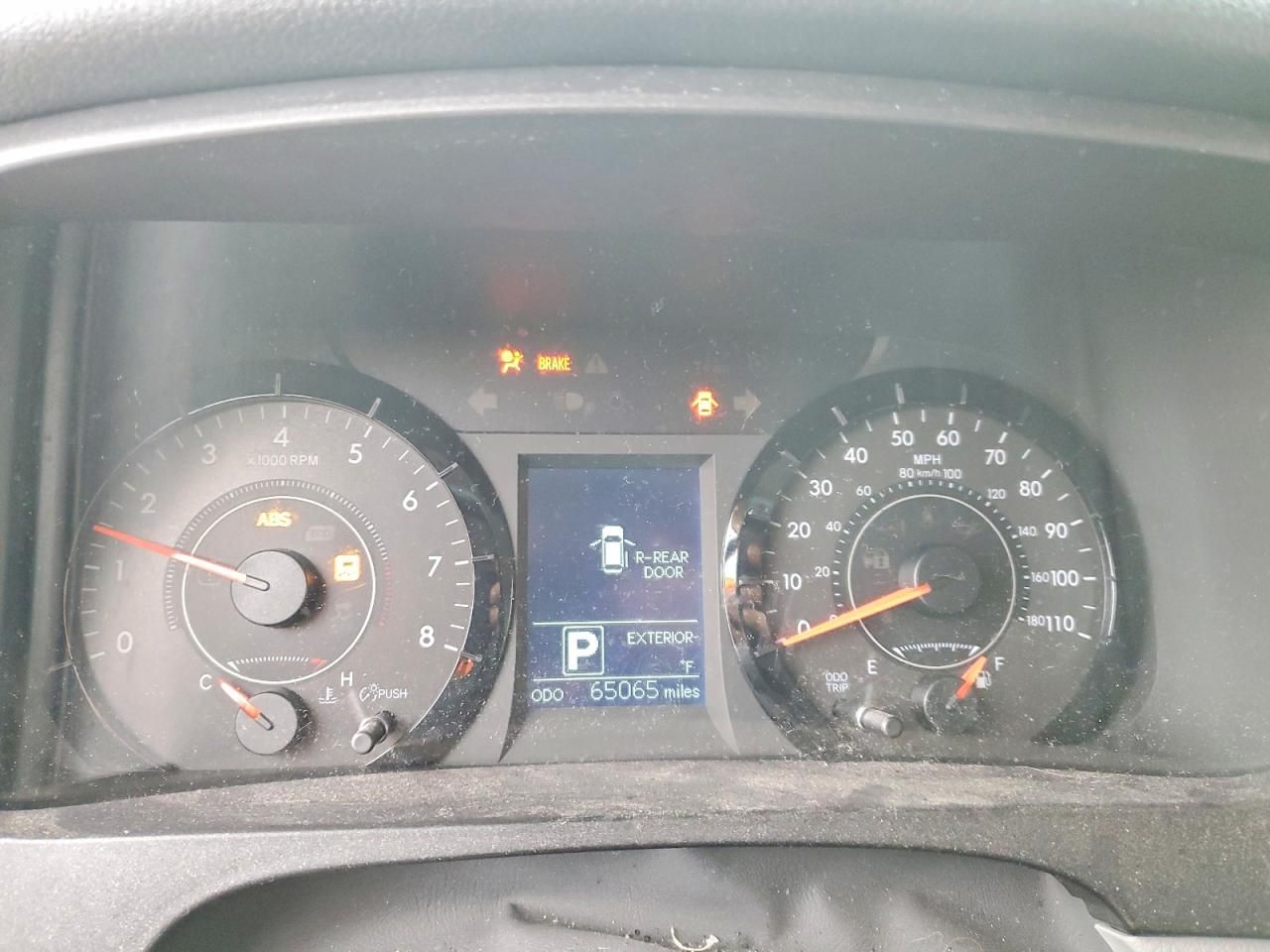 2017 Toyota Sienna le