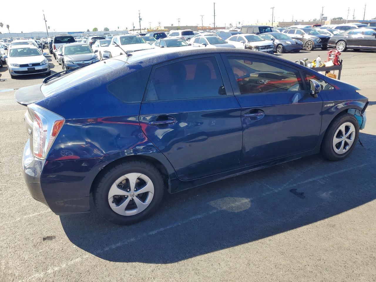 2013 Toyota Prius two