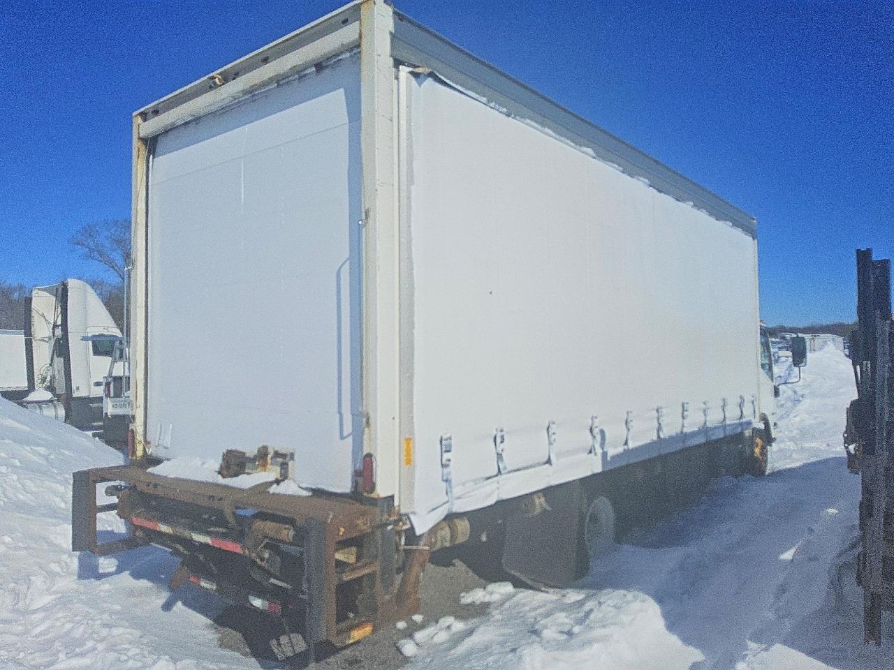 2017 Isuzu NRR