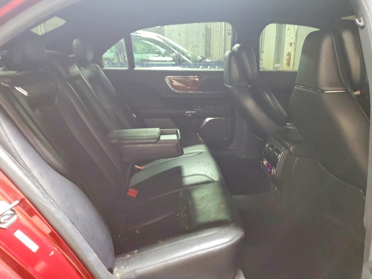 2017 Lincoln Continental Reserve