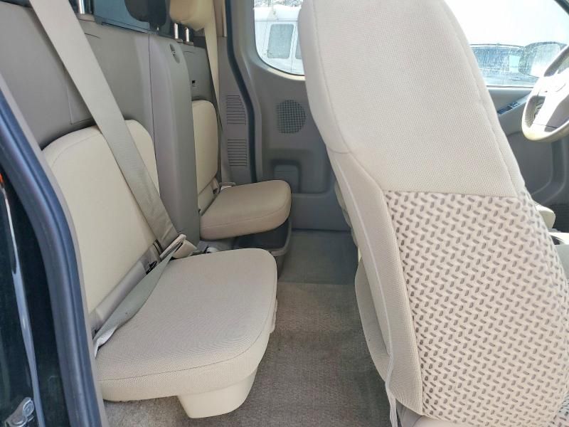 2018 Nissan Frontier sv