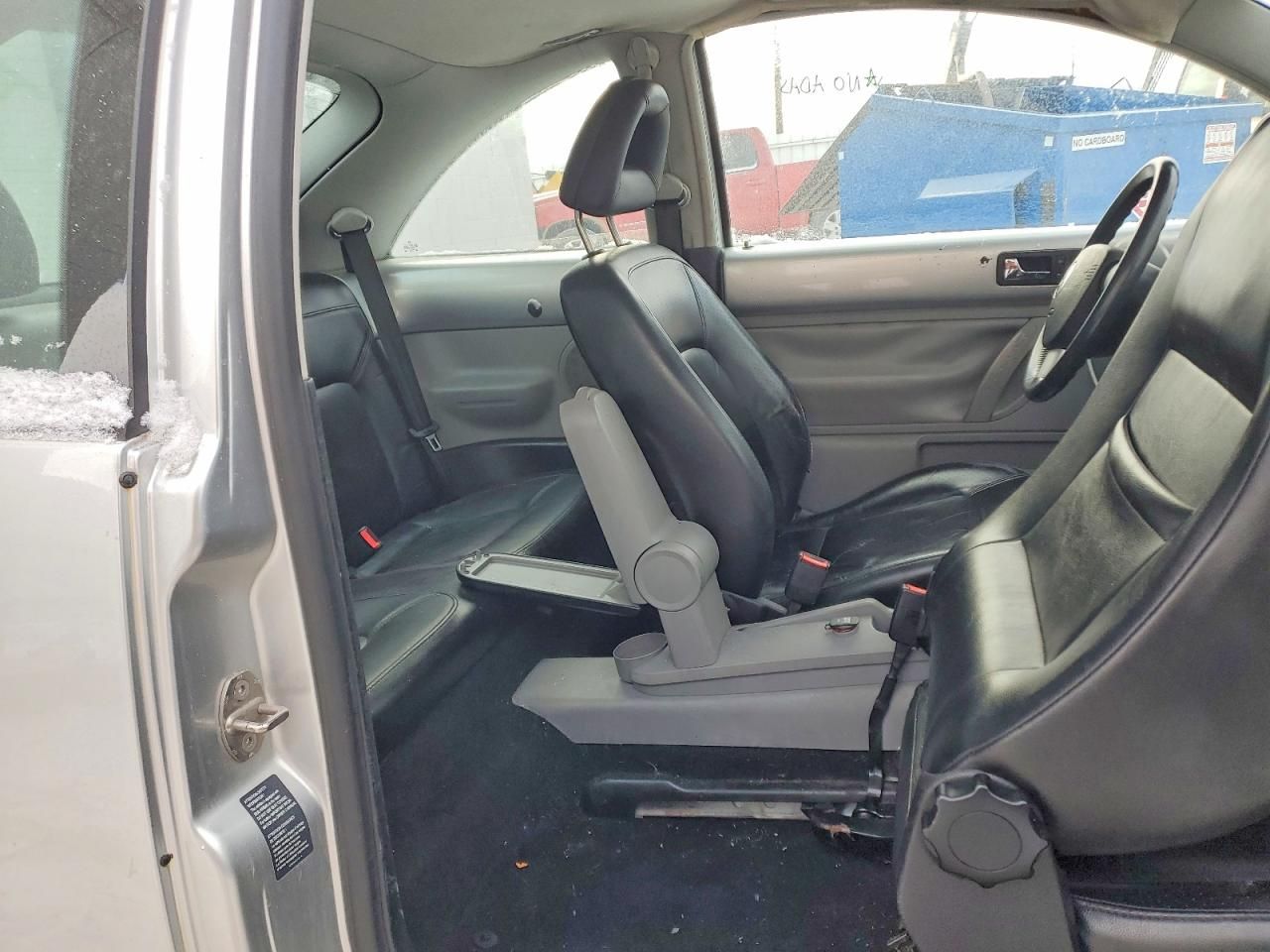 2000 Volkswagen New Beetle glx