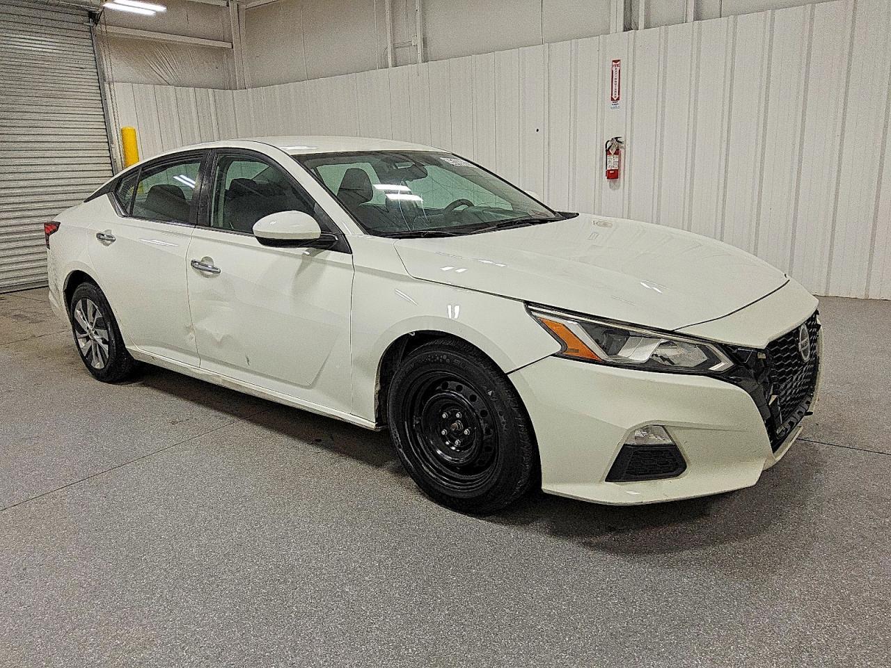 2020 Nissan Altima s