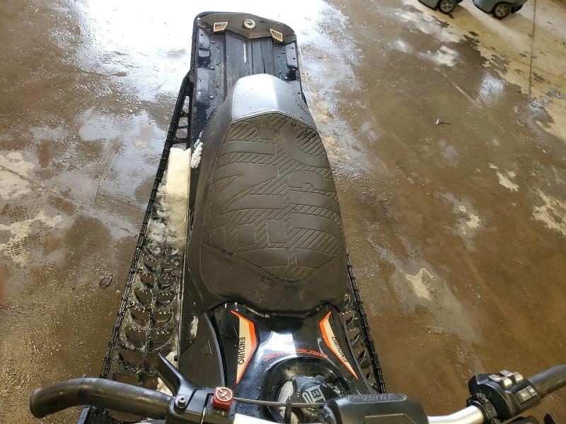 2017 Skidoo Snowmobile