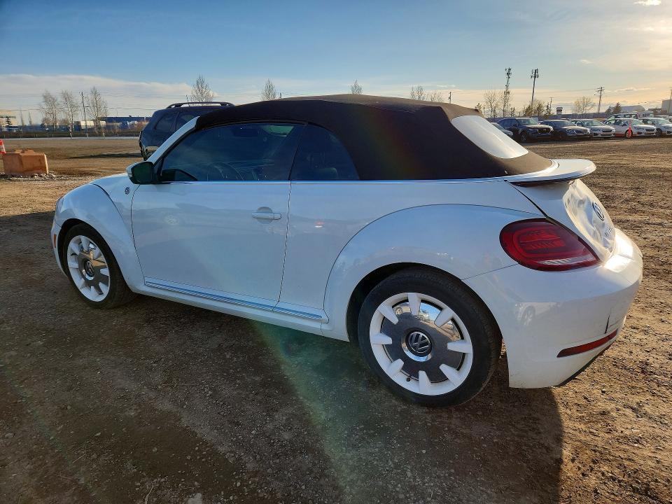 2019 Volkswagen Beetle s