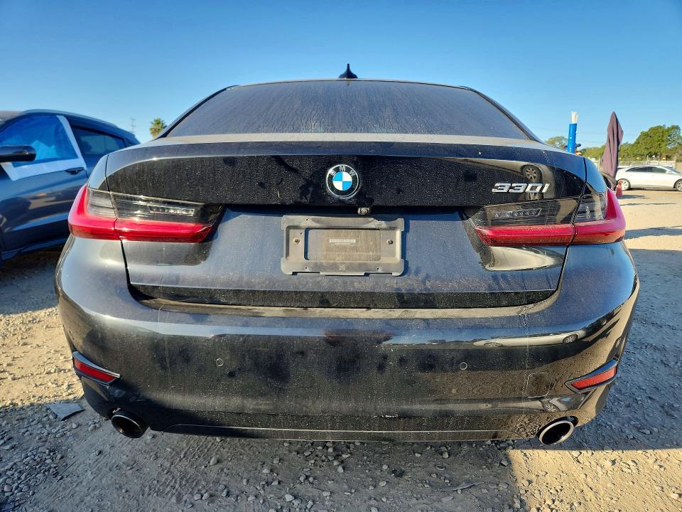 2021 BMW 330i