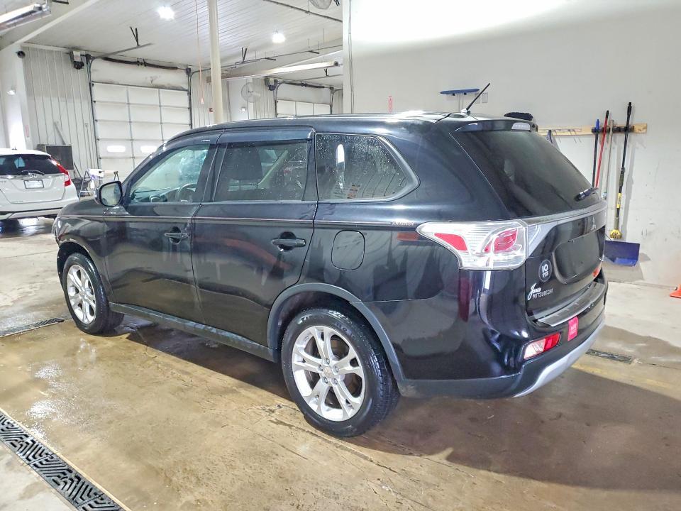 2015 Mitsubishi Outlander se