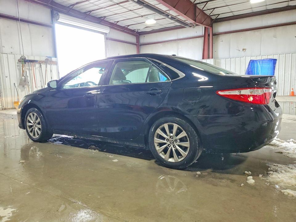 2017 Toyota Camry le
