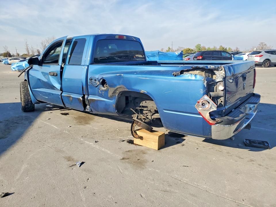 2006 Dodge Dakota slt