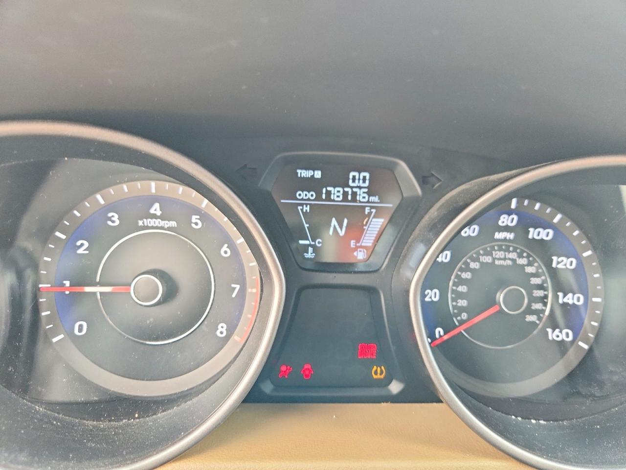2013 Hyundai Elantra gls