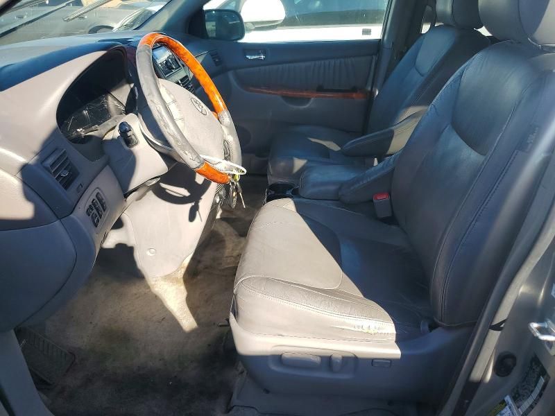 2006 Toyota Sienna xle