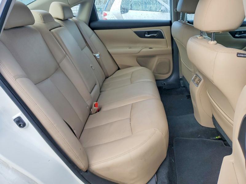 2016 Niss Altima 2.5 sl