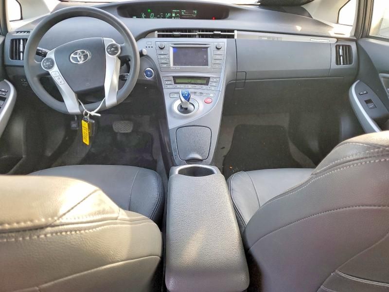 2015 Toyota Prius Plug-in Hybrid Base