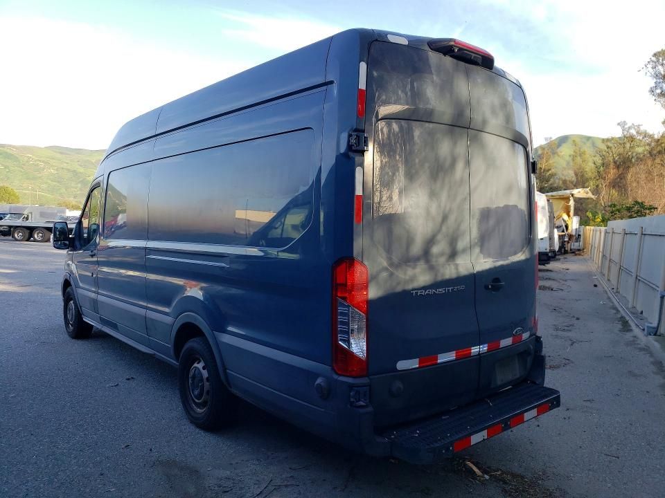 2020 Ford Transit T-250