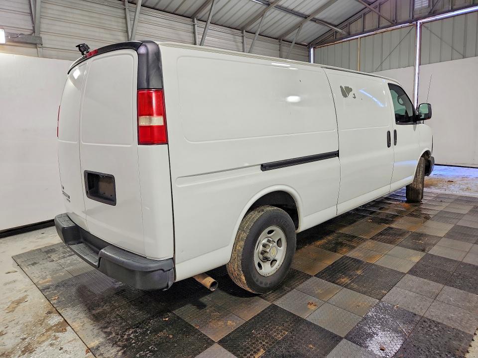 2011 Chevrolet Express G2500