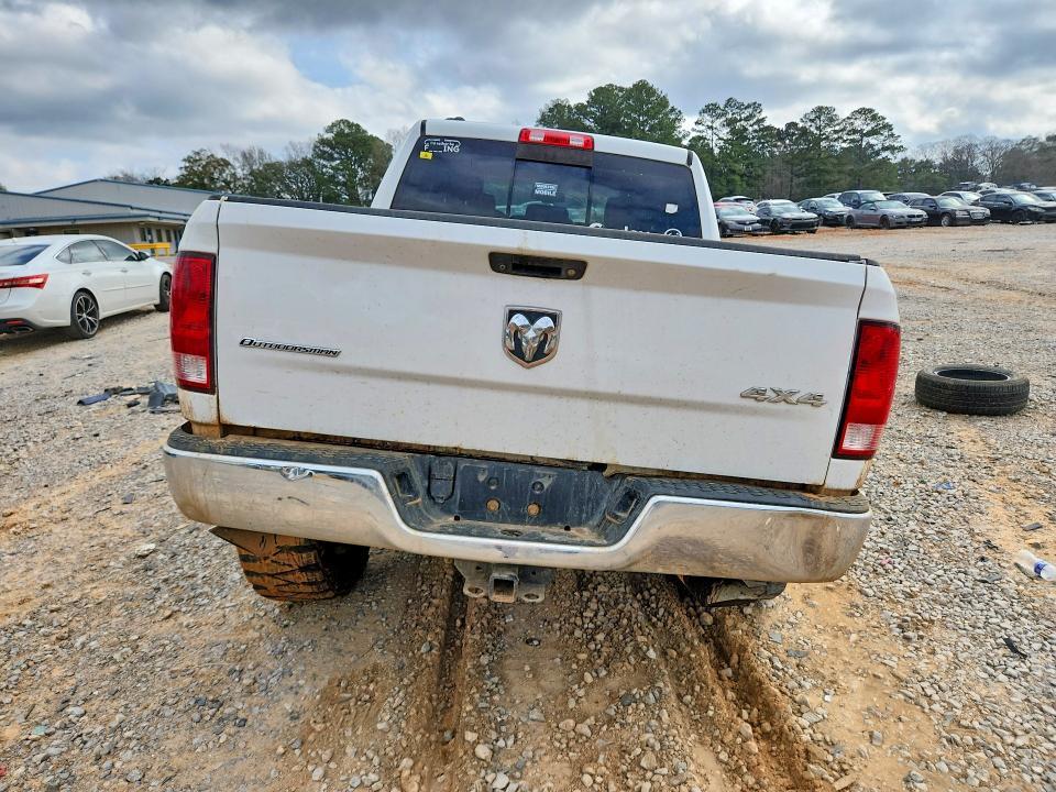 2018 Dodge Ram 1500 slt