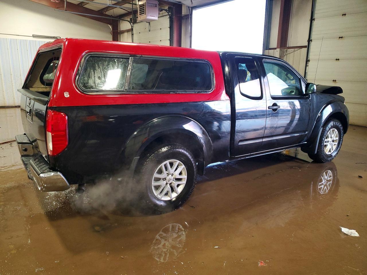 2016 Niss Frontier SV