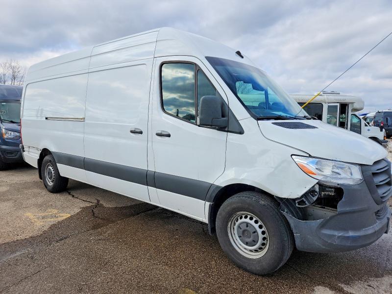 2022 Mercedes-Benz Sprinter 2500 Delivery Van