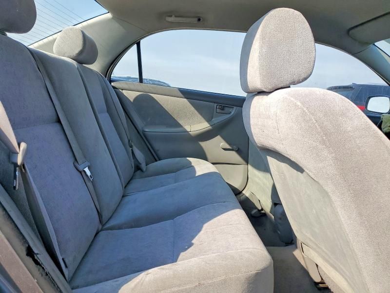 2004 Toyota Corolla ce