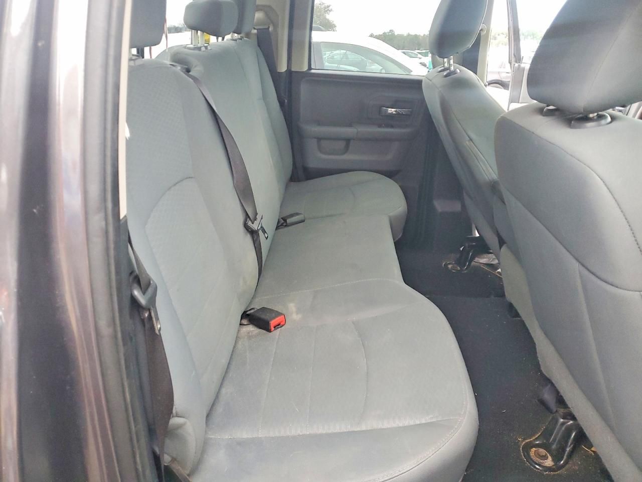 2016 Dodge Ram 1500 slt