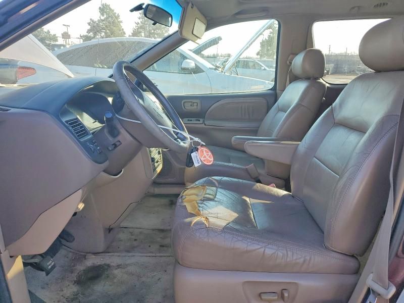 2000 Toyota Sienna xle