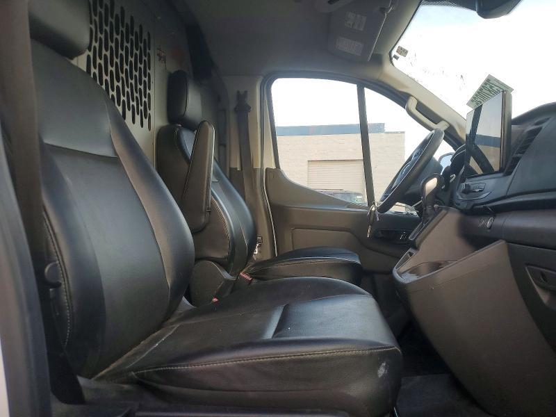 2023 Ford Transit T-250