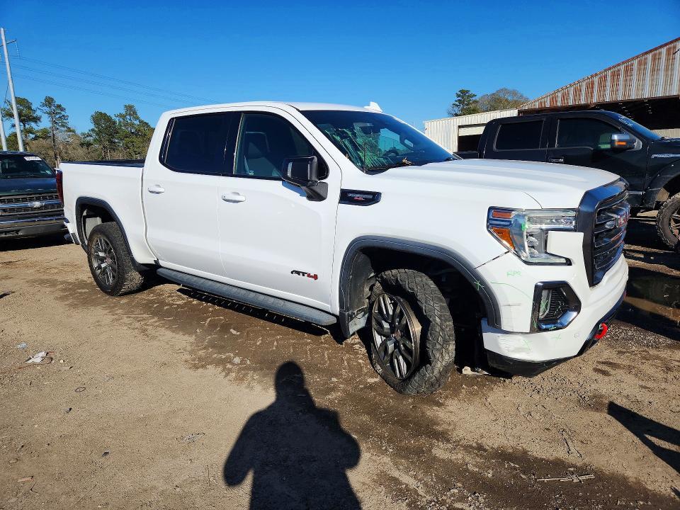 2021 GMC Sierra K1500 AT4