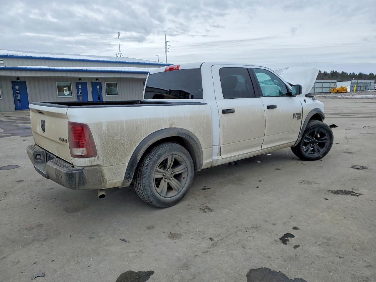2024 Dodge Ram 1500 Classic slt