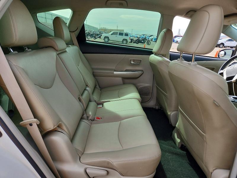 2013 Toyota Prius v