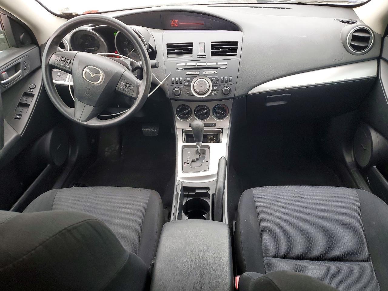 2010 Mazda 3 I