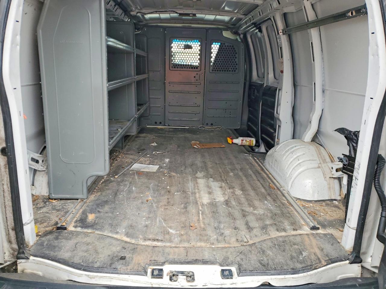 2020 Chevrolet Express 2500 Cargo Utility / Service Van