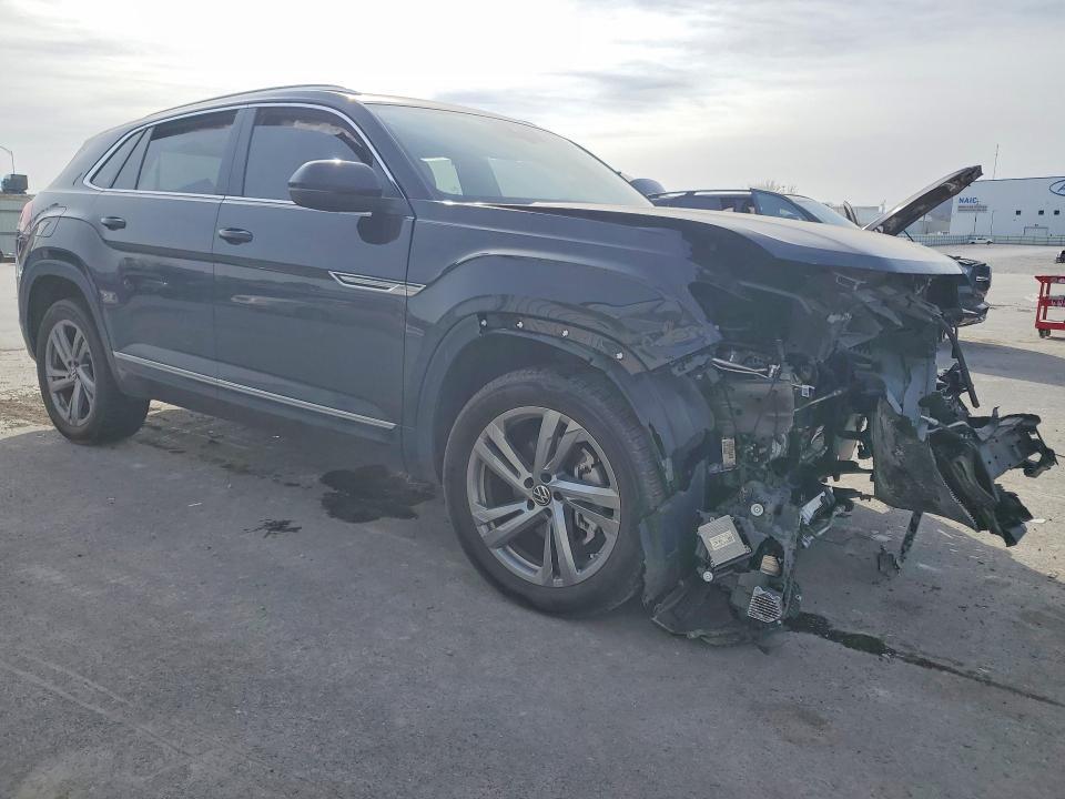 2024 Volkswagen Atlas Cross Sport sel R-line